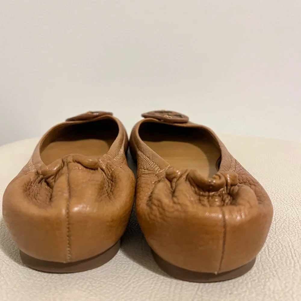 Tory Burch Reva Camel Classic Leather Slip-On Ballet Flats Women’s Size 7.5
